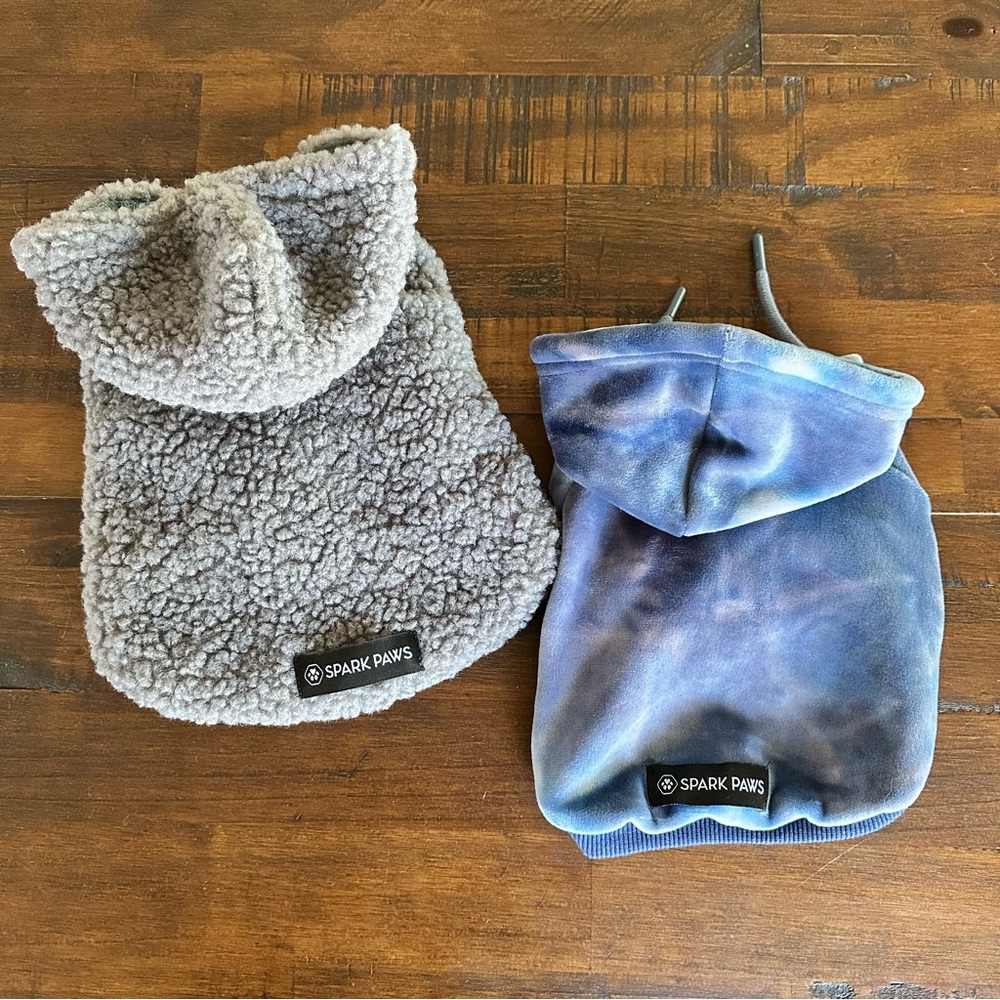 Spark Paws Dog Sherpa & Tie Dye Sweatshirt Bundle (2) Size Small